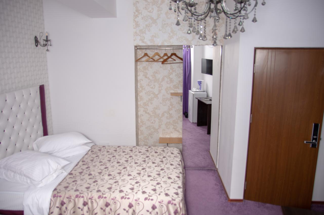Iris Boutique Therme & Bucharest Otopeni Airport Exteriér fotografie